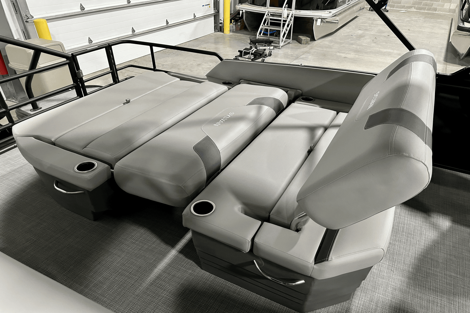 2025 Sylvan
                                                             L-5 Image Thumbnail #29