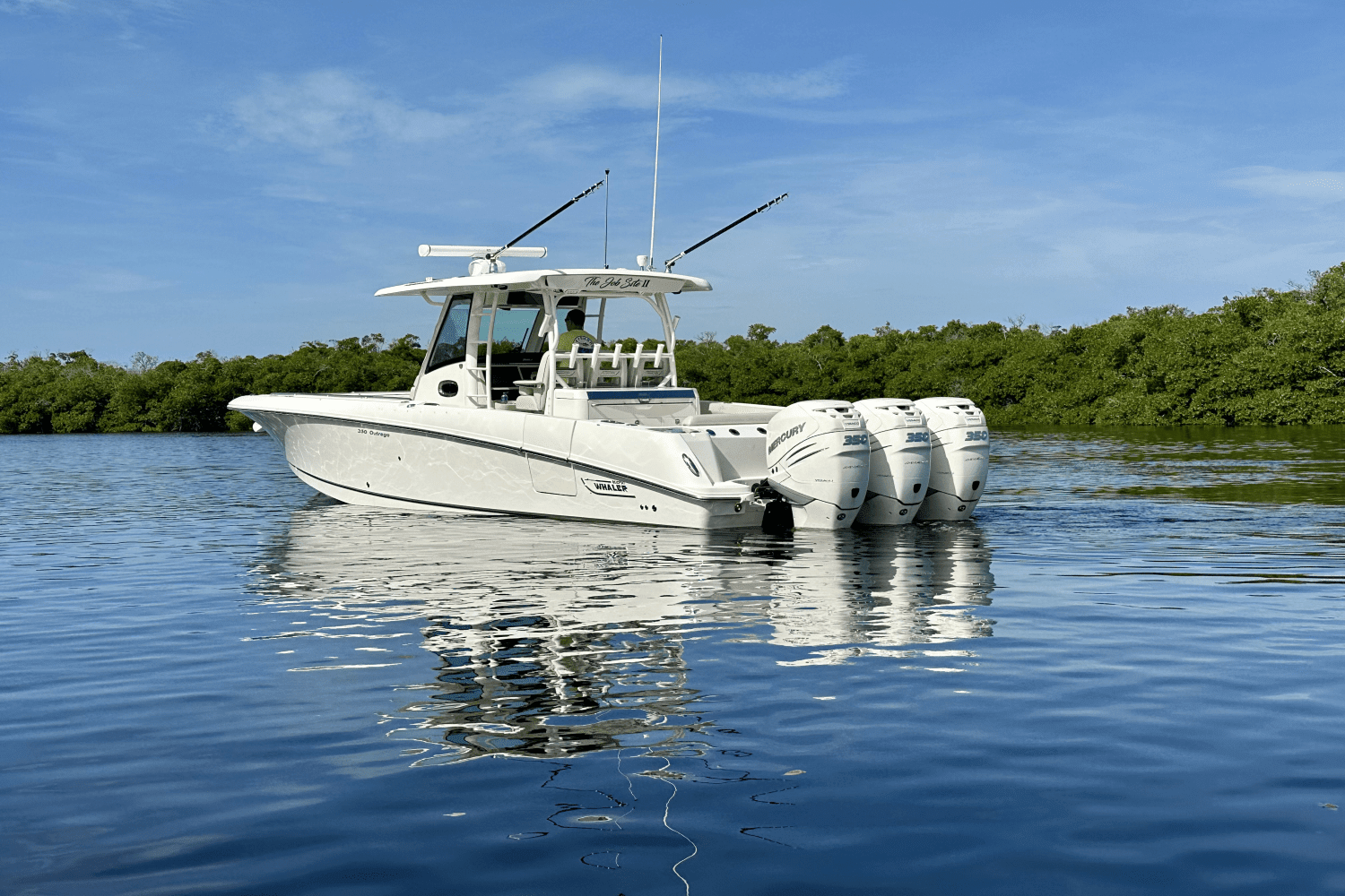 2018 Boston Whaler 350 OUTRAGE Image Thumbnail #7