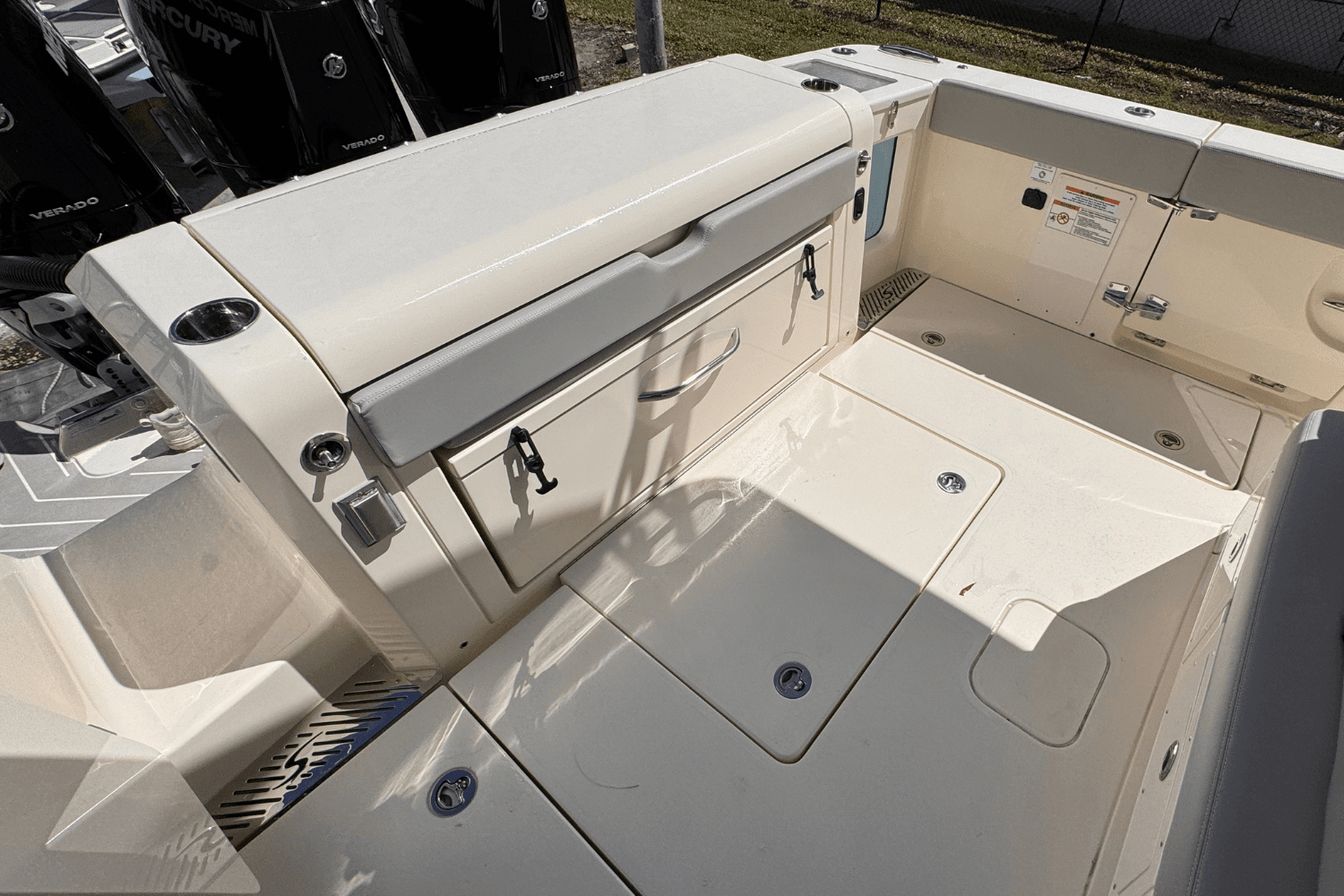 2025 Scout 377 LXF Image Thumbnail #14