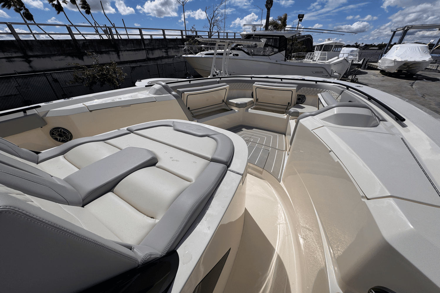 2025 Scout 377 LXF Image Thumbnail #23