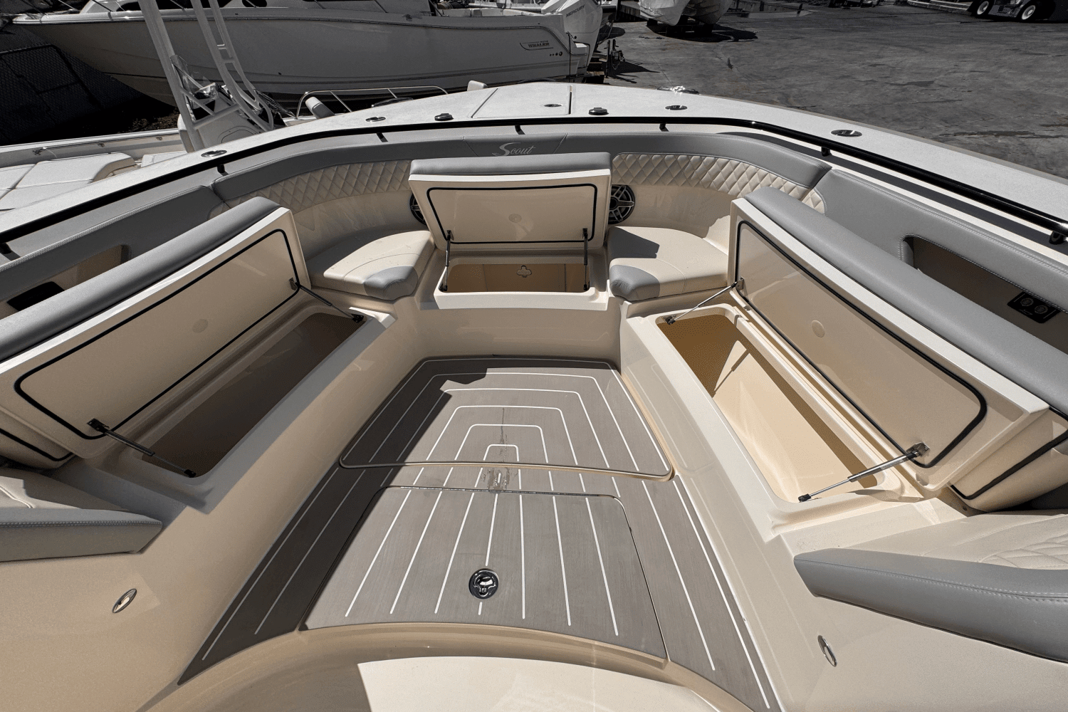 2025 Scout 377 LXF Image Thumbnail #25