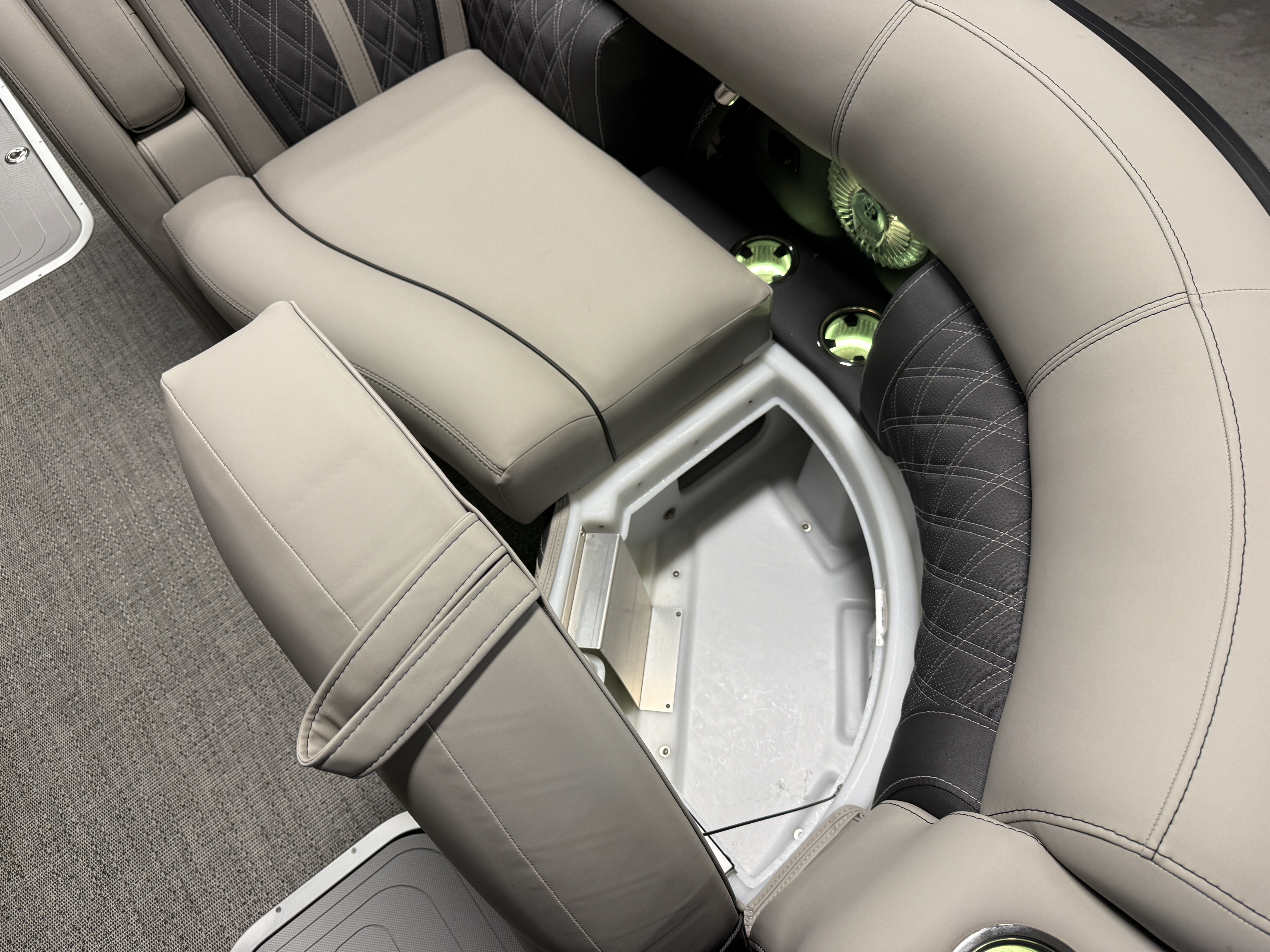 2025 Barletta Lusso Image Thumbnail #67