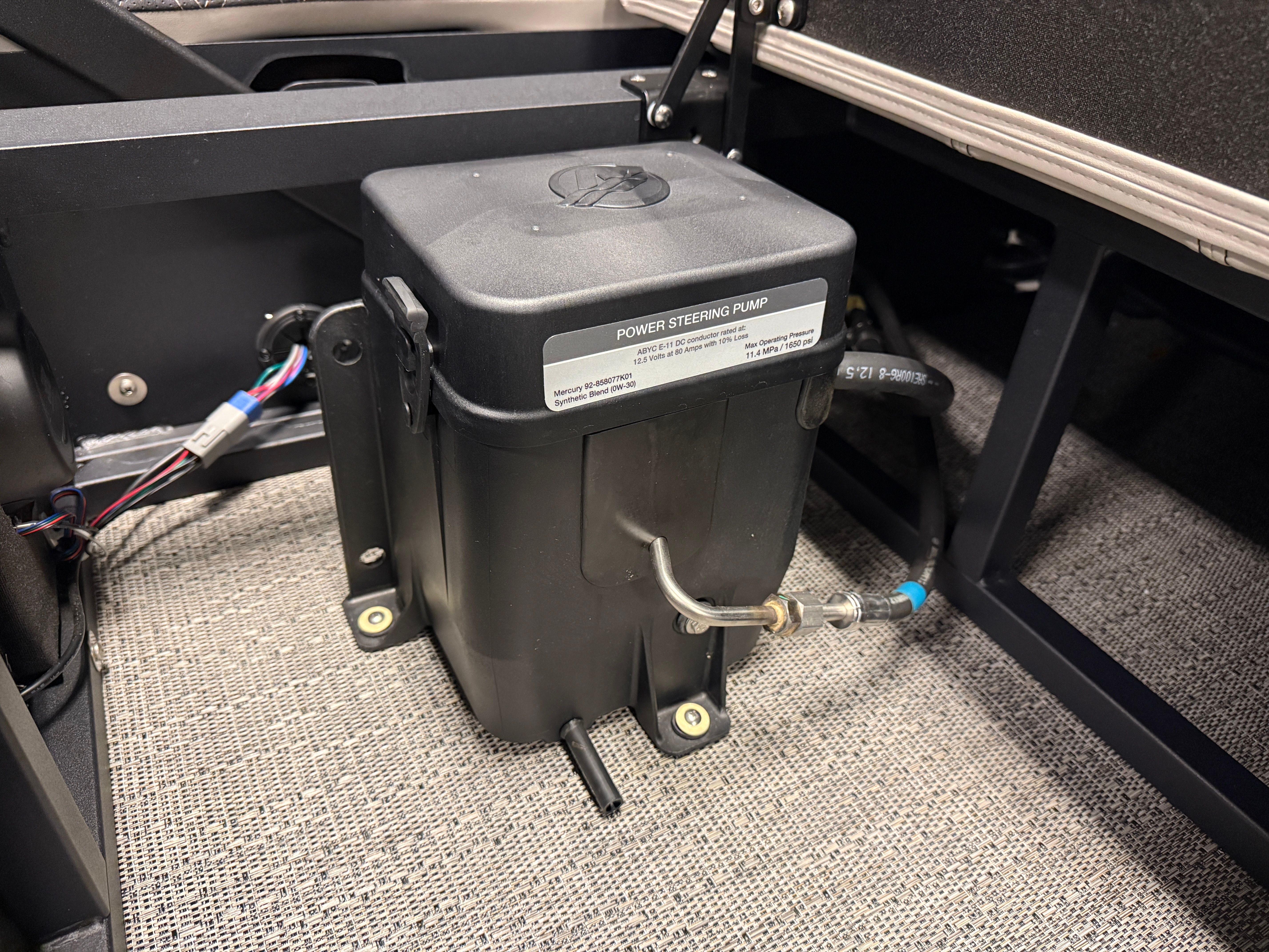 2025 Barletta Lusso Image Thumbnail #33