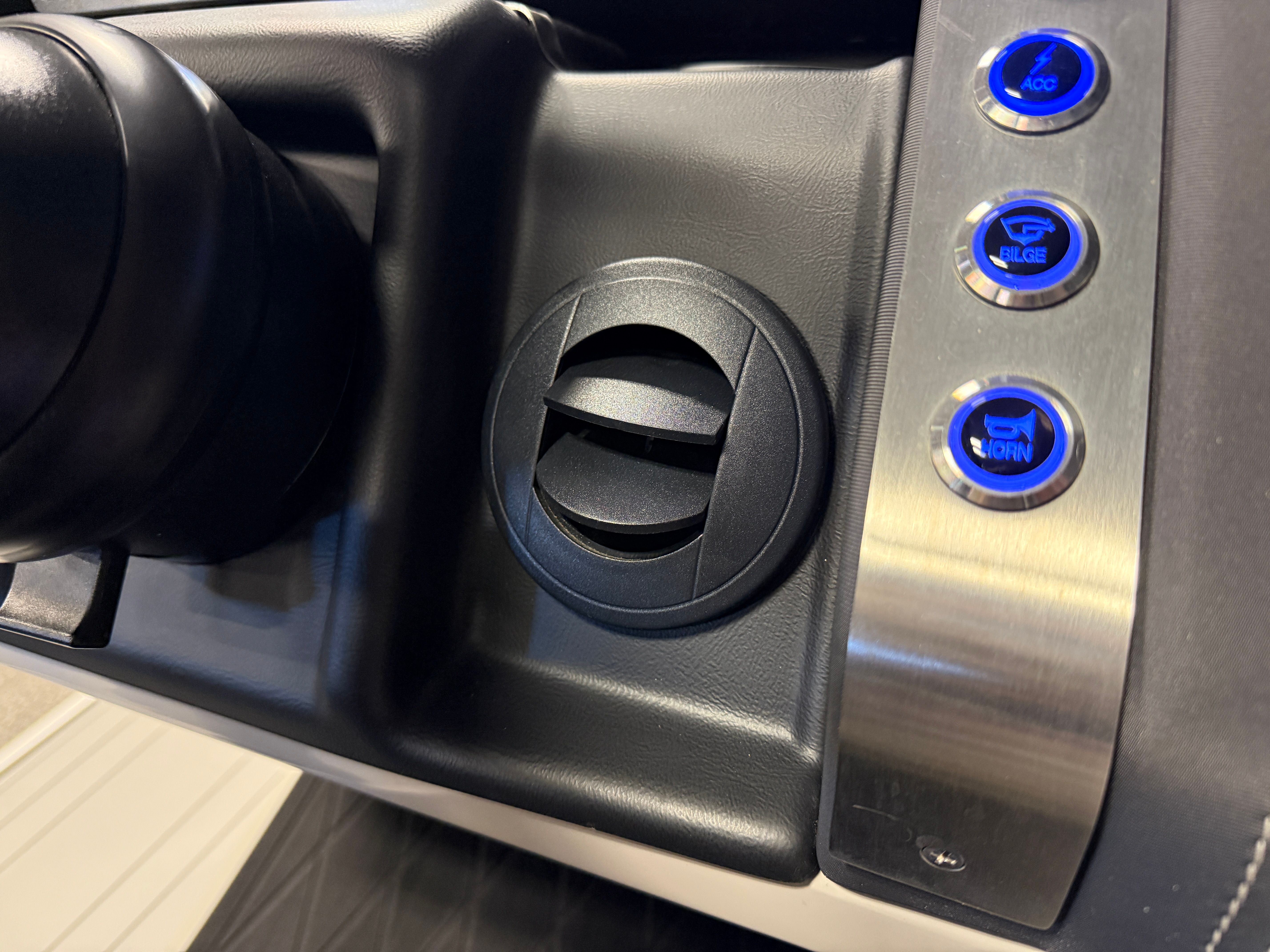 2025 Barletta Lusso Image Thumbnail #50