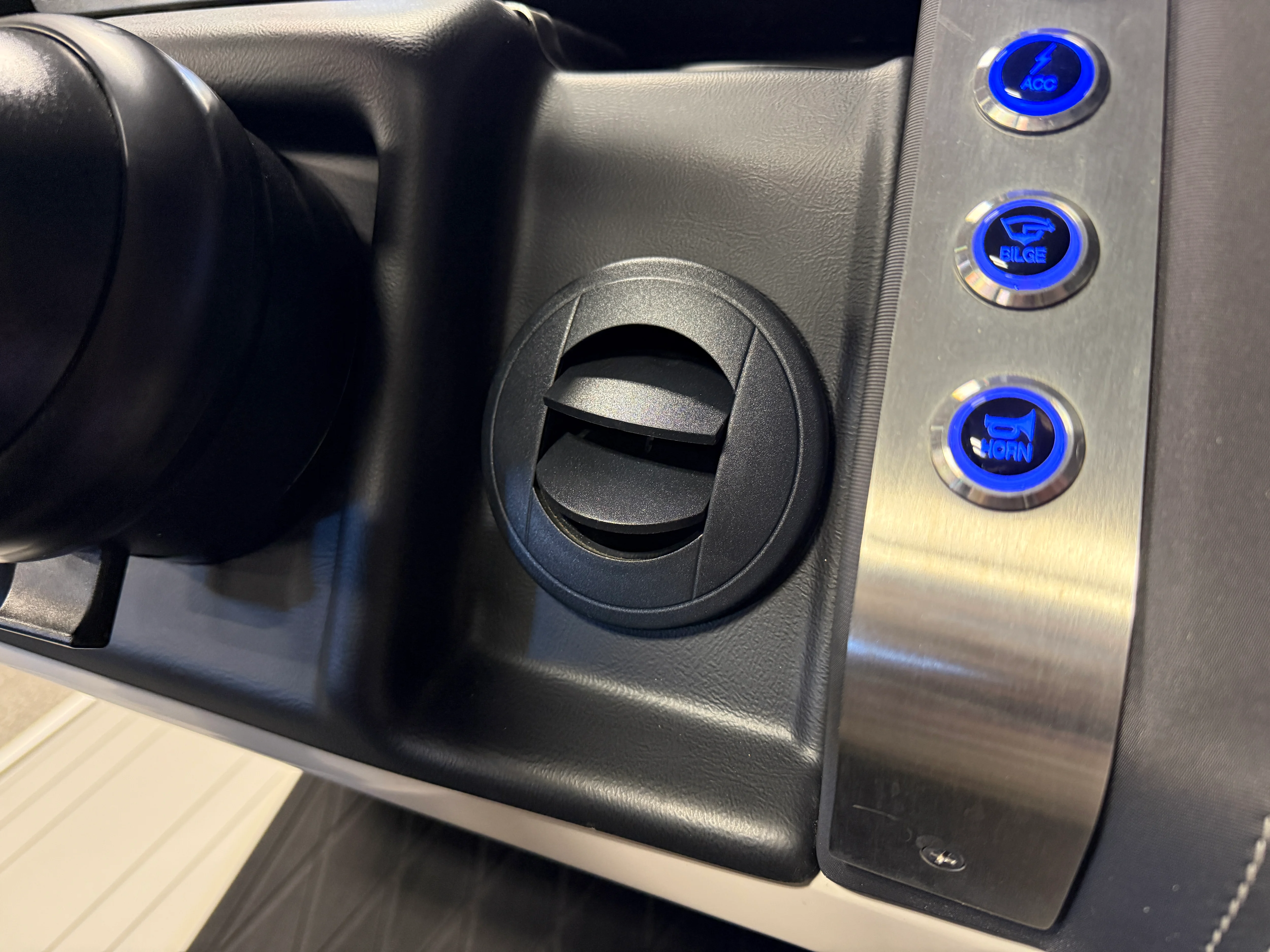 2025 Barletta Lusso Image Thumbnail #50