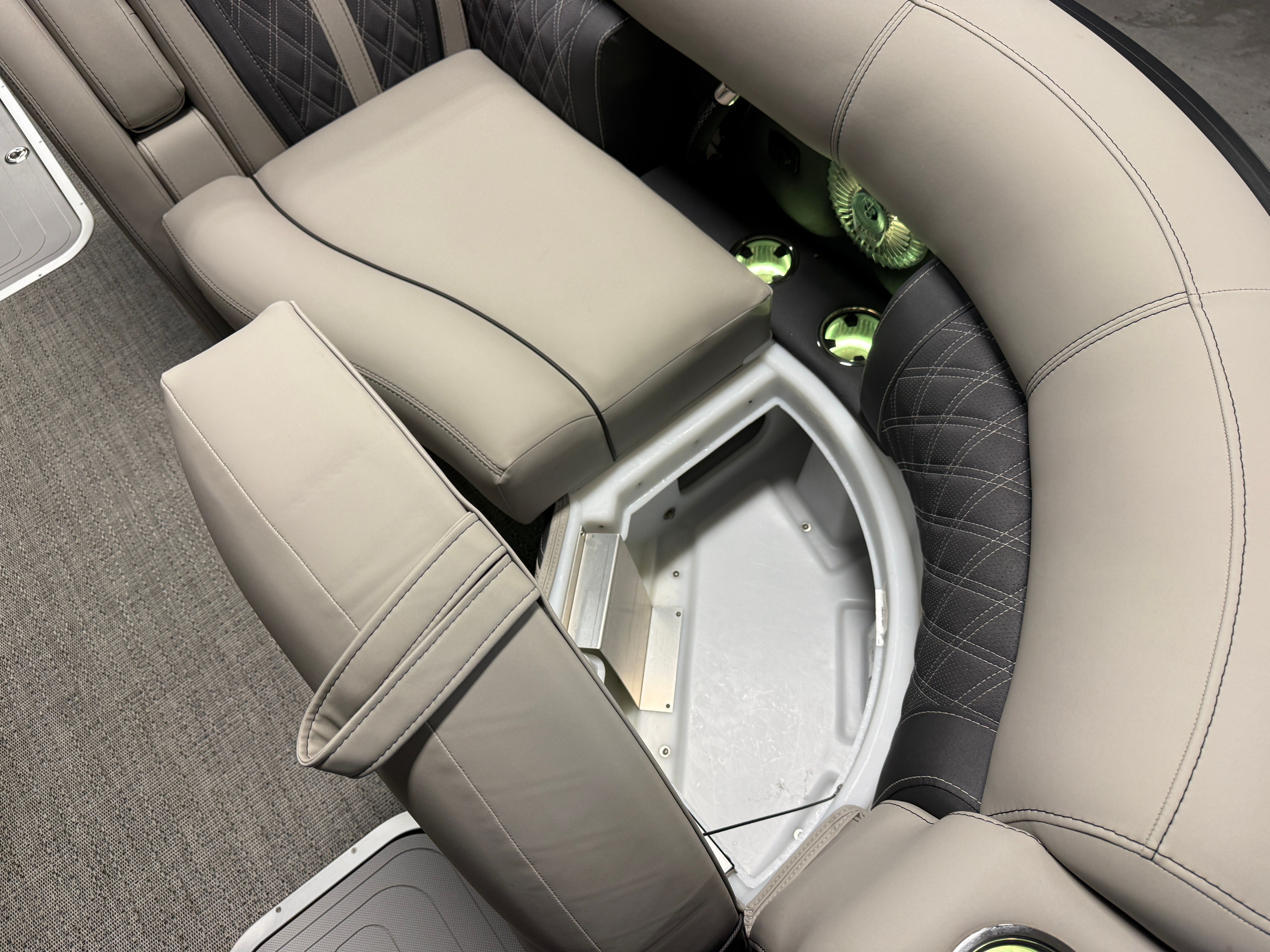 2025 Barletta Lusso Image Thumbnail #67