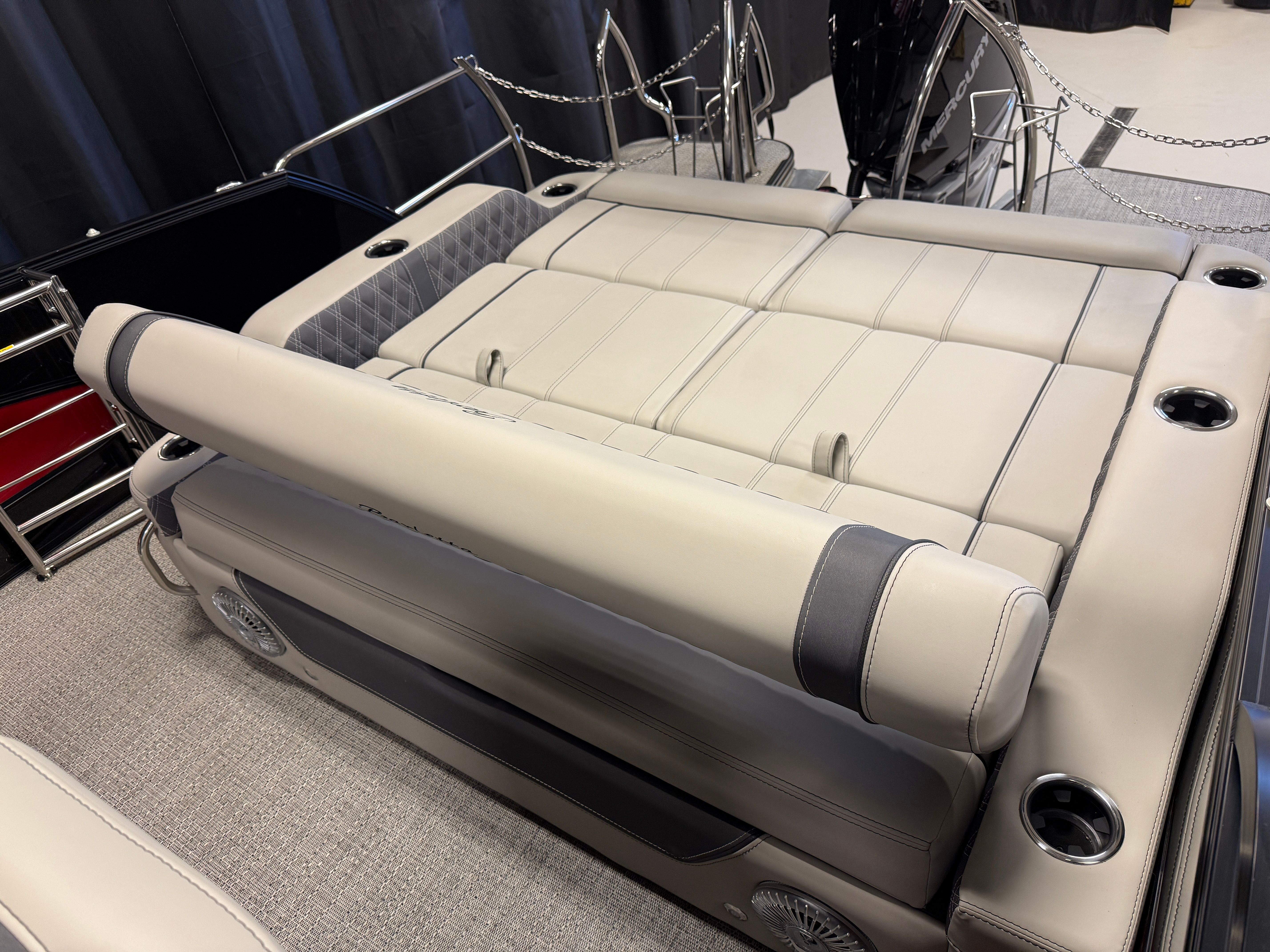 2025 Barletta Lusso Image Thumbnail #30