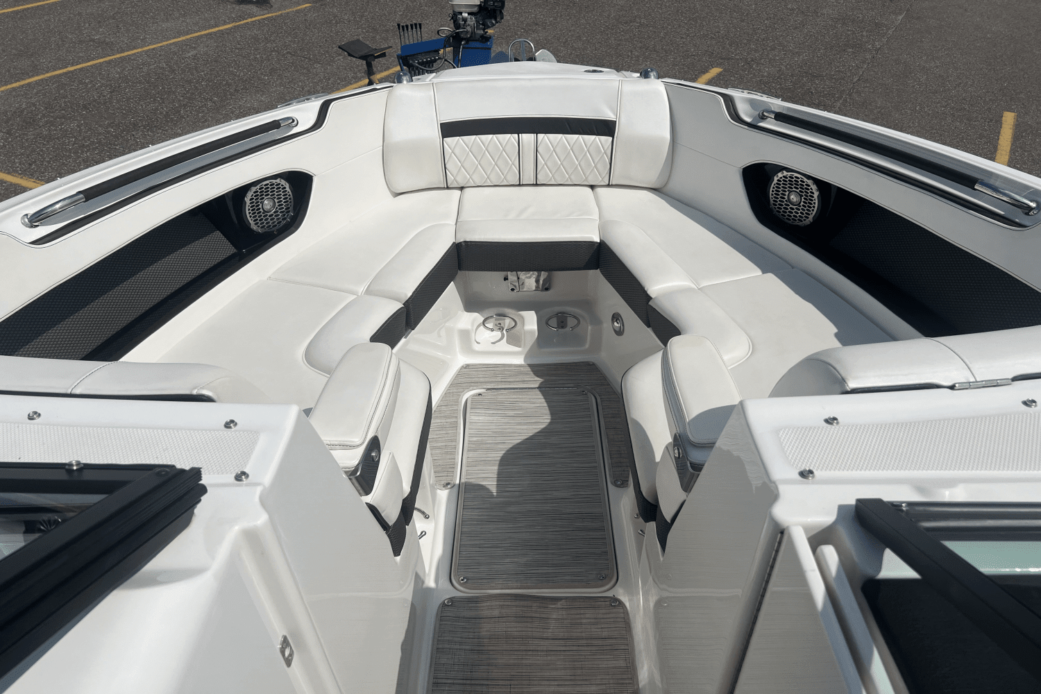 2018 Sea Ray SLX 280 Image Thumbnail #15