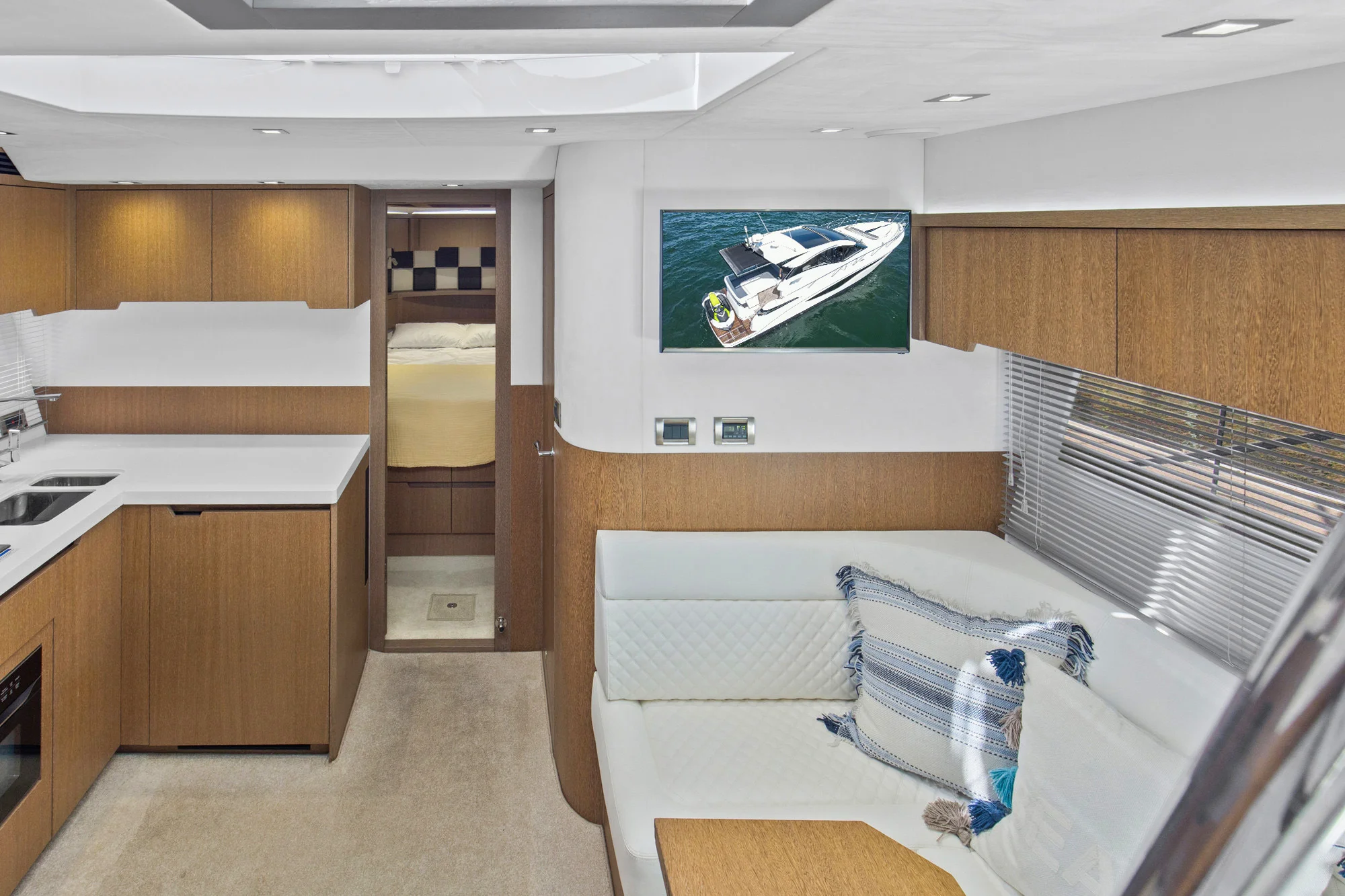 2018 Galeon 485 HTS Image Thumbnail #25