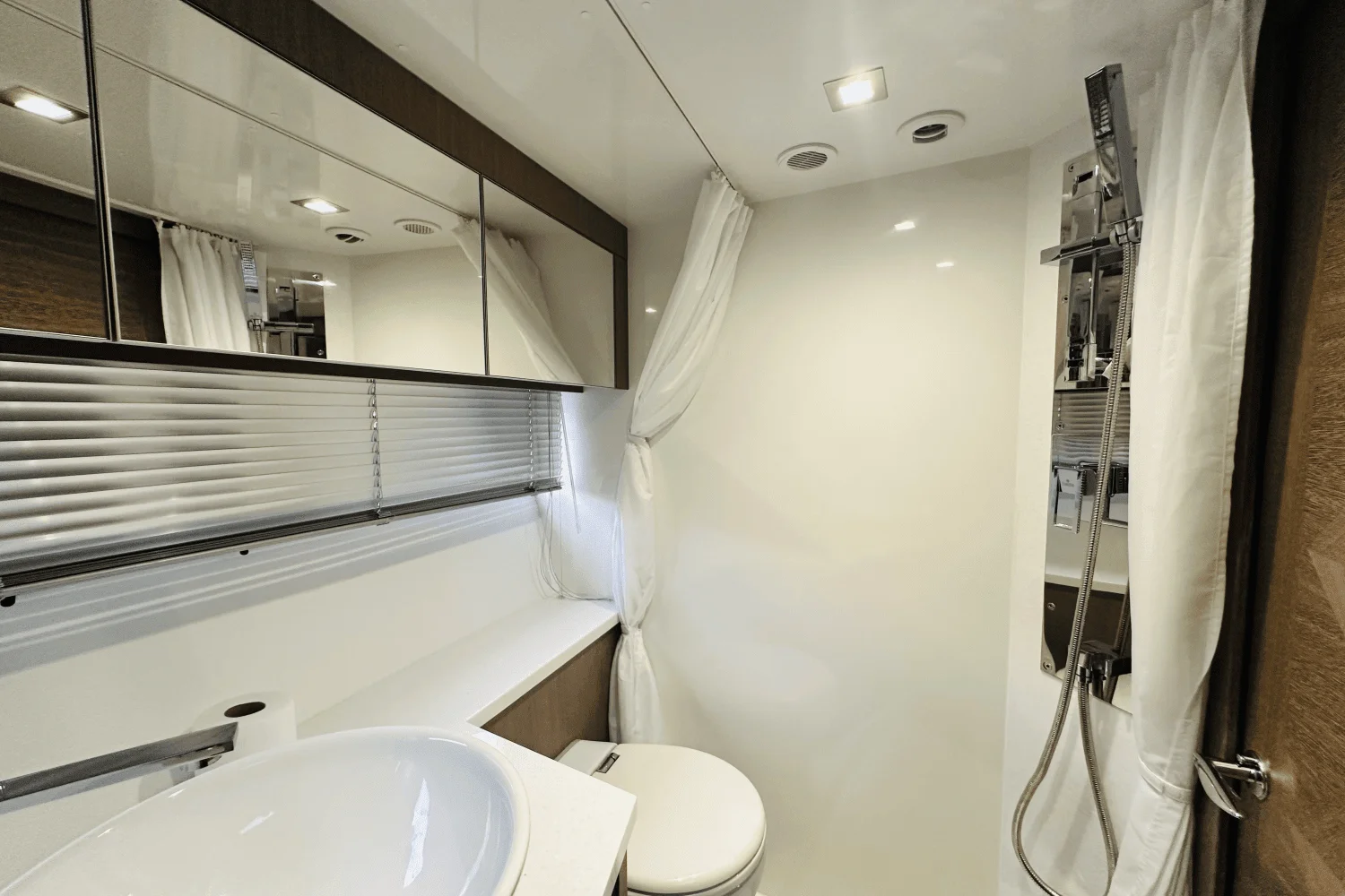 2018 Galeon 485 HTS Image Thumbnail #75