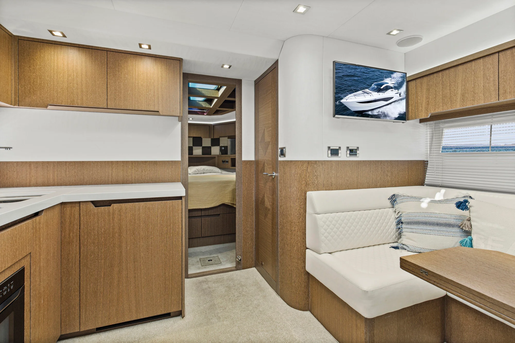 2018 Galeon 485 HTS Image Thumbnail #19