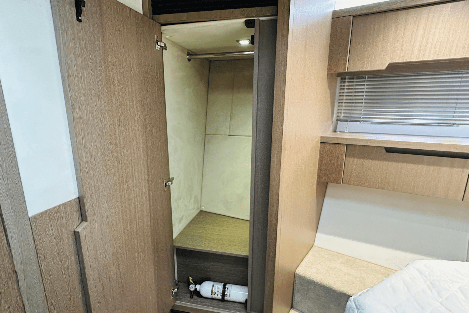 2018 Galeon 485 HTS Image Thumbnail #49