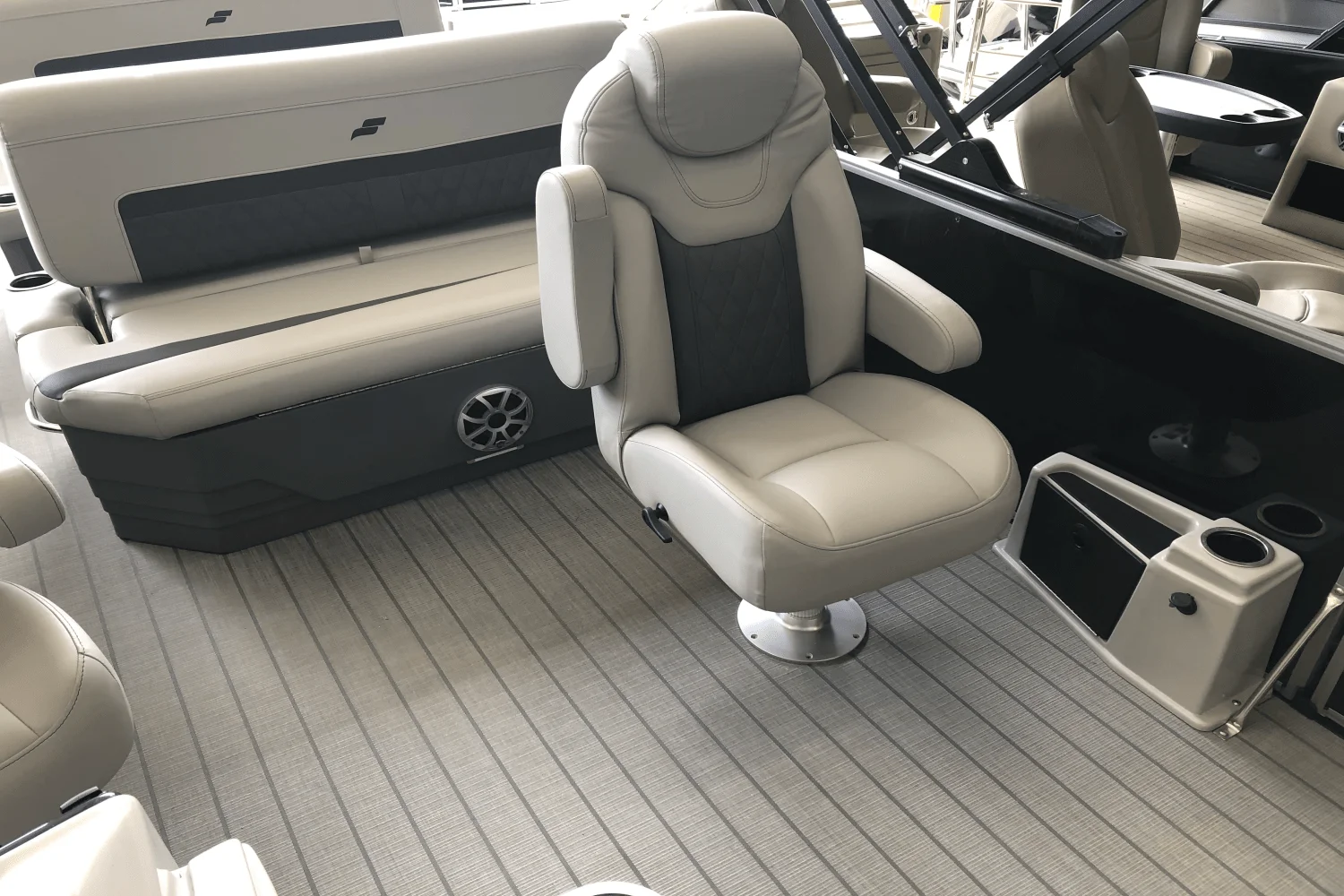 2025 Starcraft CX 23 DL TT Image Thumbnail #7