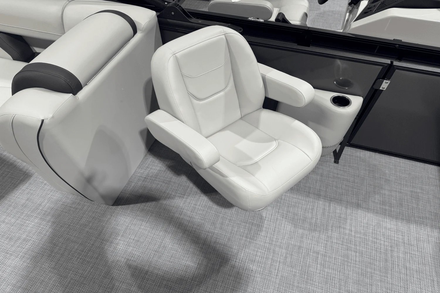 2025 Starcraft EXS 3 TT Image Thumbnail #6