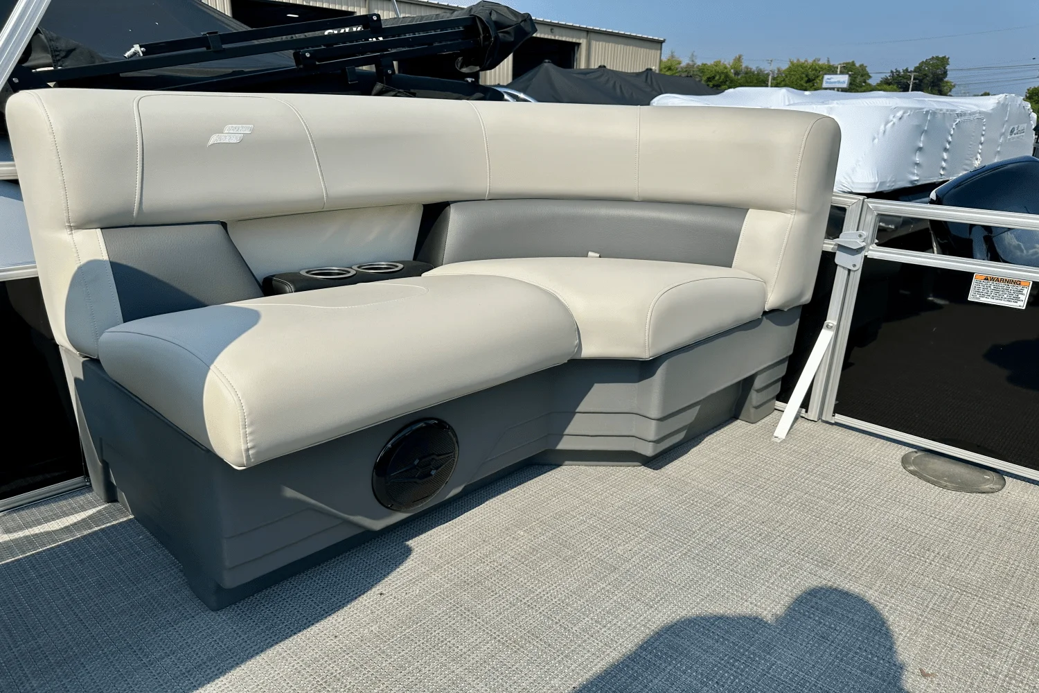 2025 Starcraft LX 20 R Image Thumbnail #14