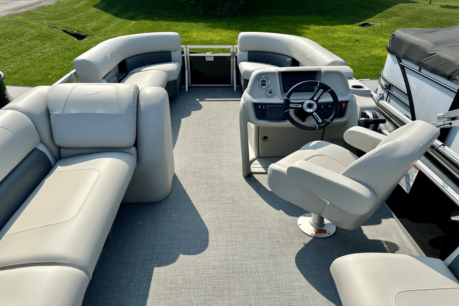 2025 Starcraft LX 20 R Image Thumbnail #2