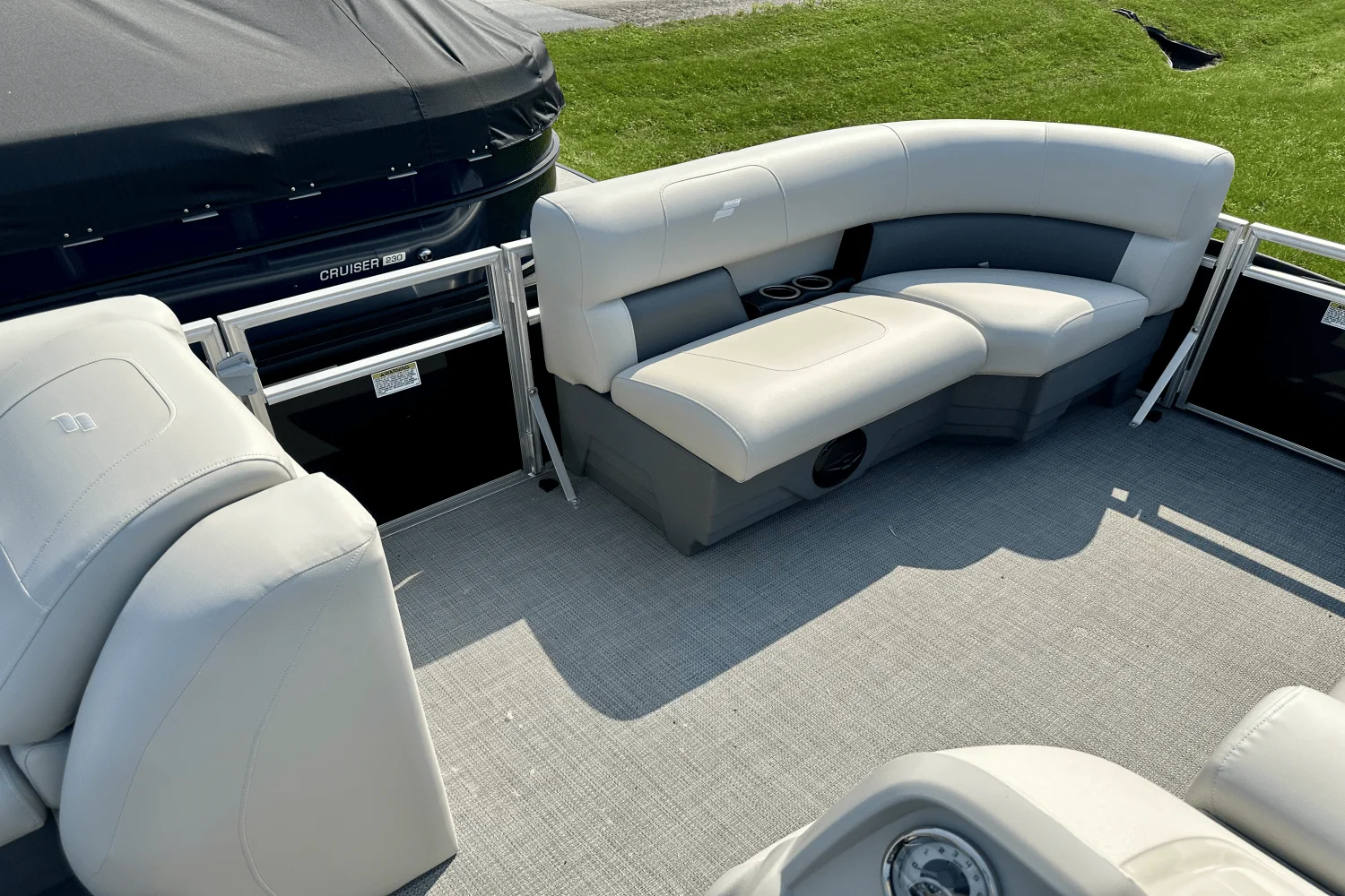 2025 Starcraft LX 20 R Image Thumbnail #3