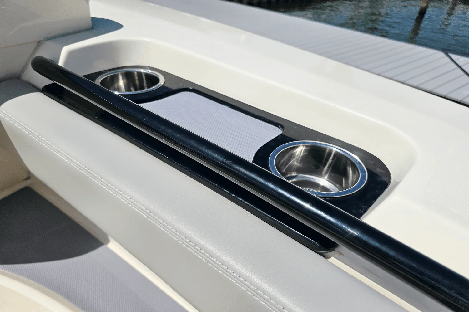 2024 Scout 305LXF Image Thumbnail #14