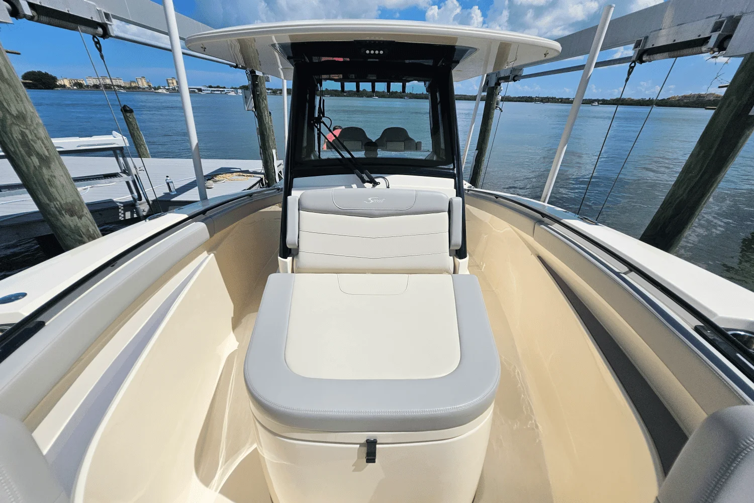 2024 Scout 305LXF Image Thumbnail #9