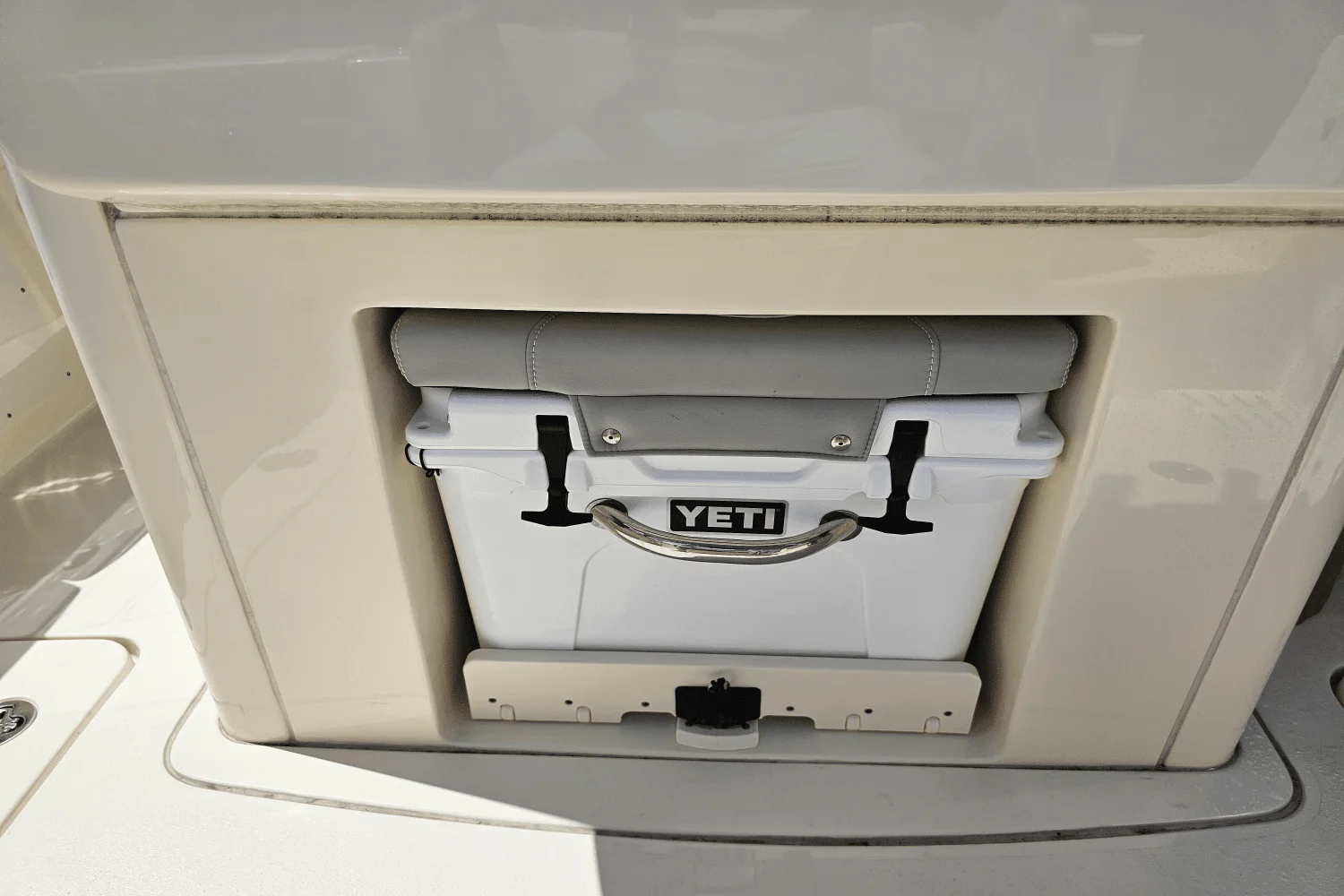 2024 Scout 305LXF Image Thumbnail #40