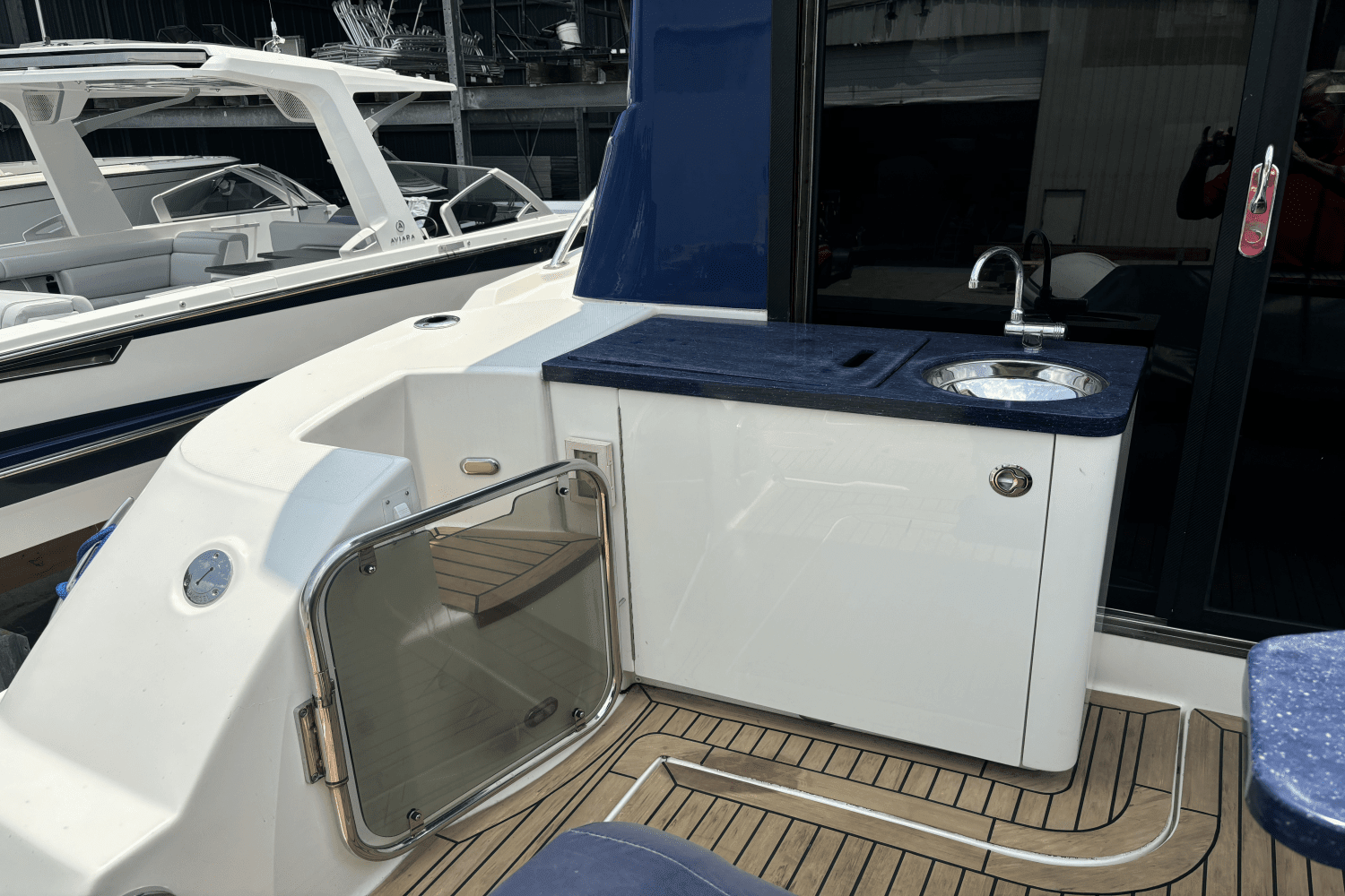 2016 Sea Ray 47 SUNDANCER Image Thumbnail #7