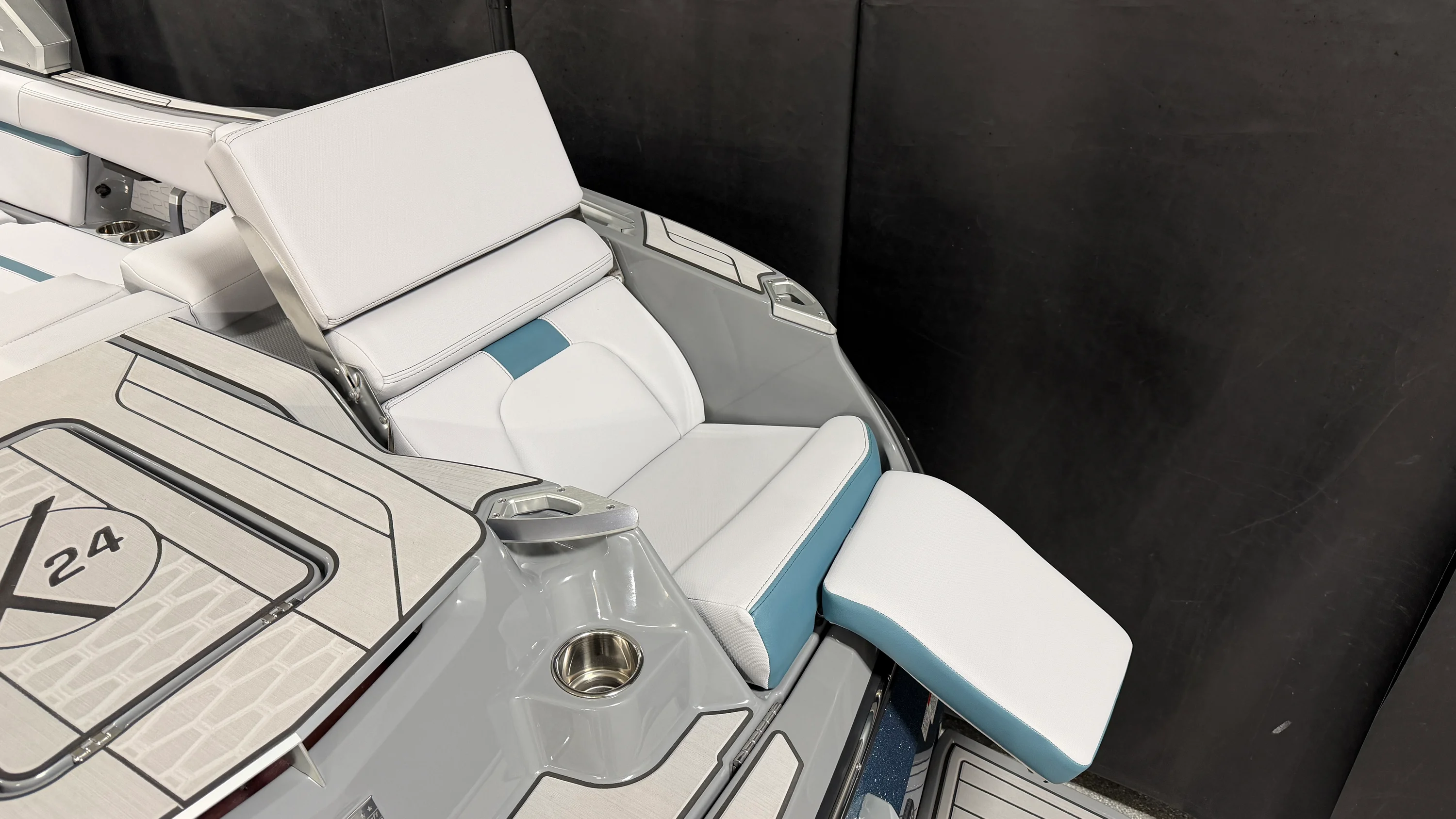 2025 Mastercraft X24 Image Thumbnail #13