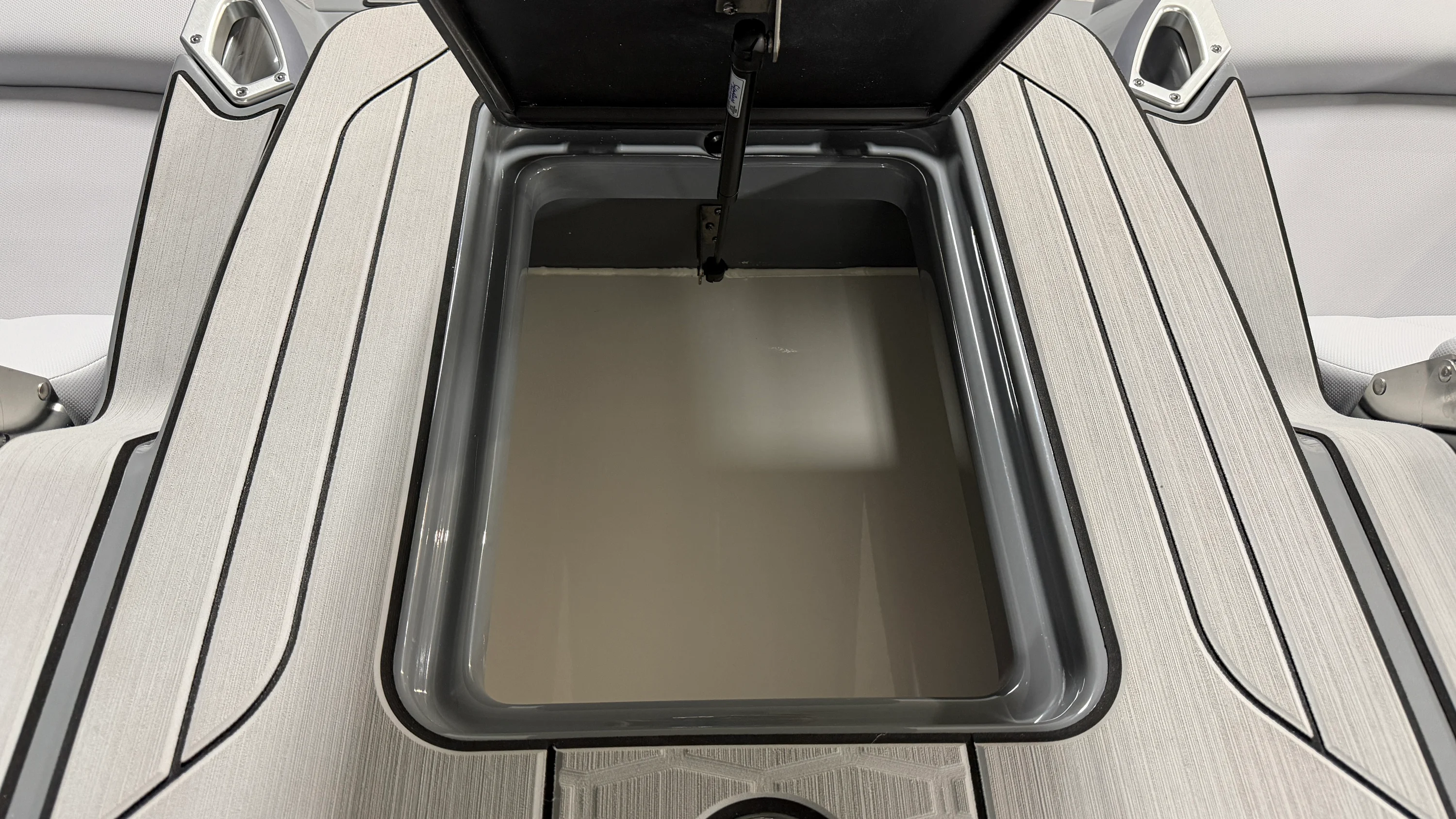 2025 Mastercraft X24 Image Thumbnail #18