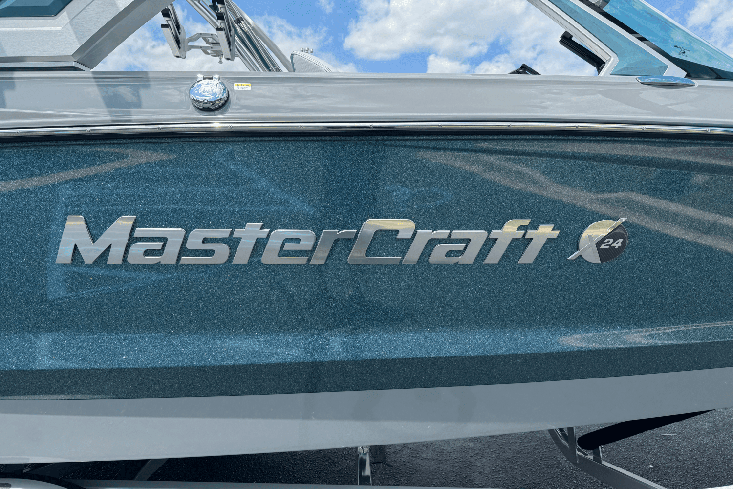 2025 Mastercraft X24 Image Thumbnail #3