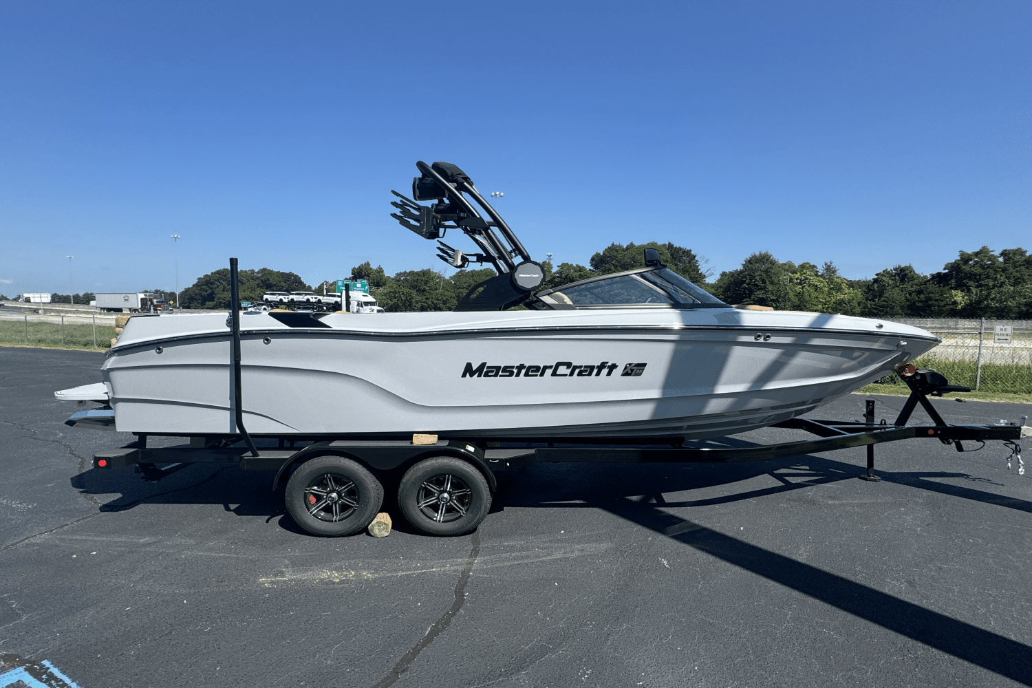 2025 Mastercraft XT25 Image Thumbnail #2