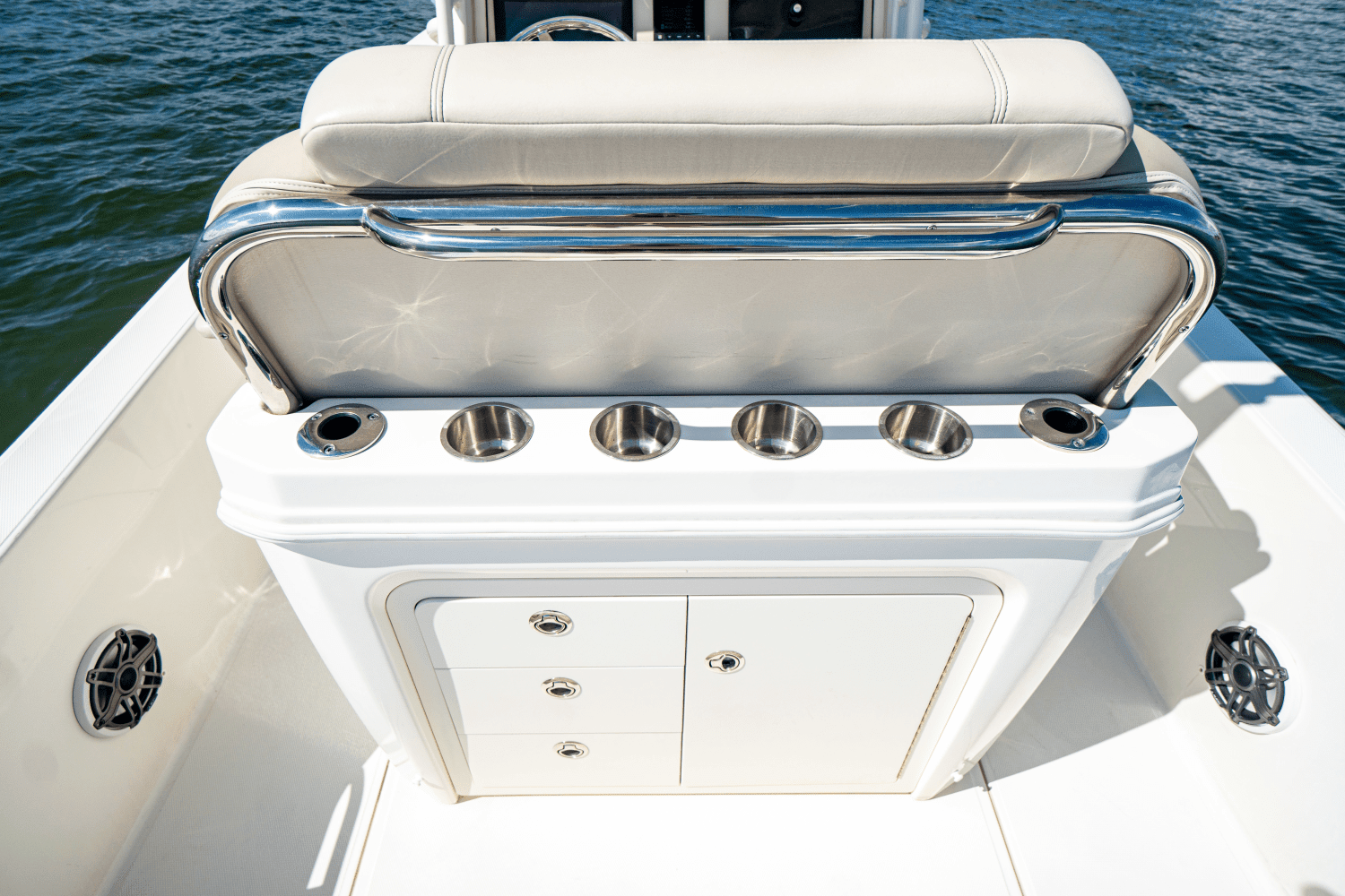 2021 Boston Whaler 250 DAUNTLESS Image Thumbnail #32