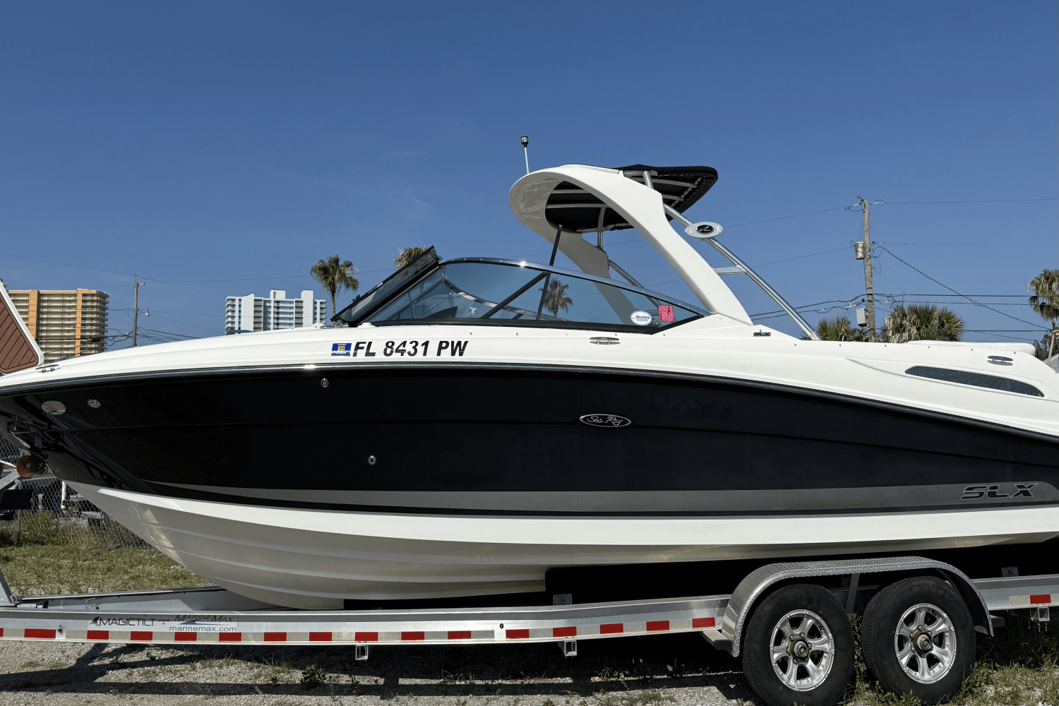 2008 Sea Ray 270 SELECT Image Thumbnail #1