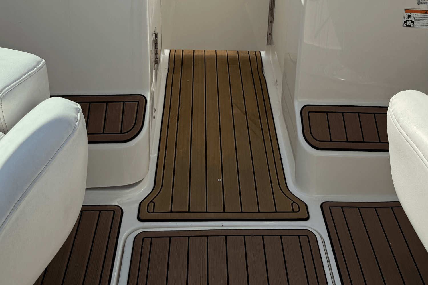 2008 Sea Ray 270 SELECT Image Thumbnail #13