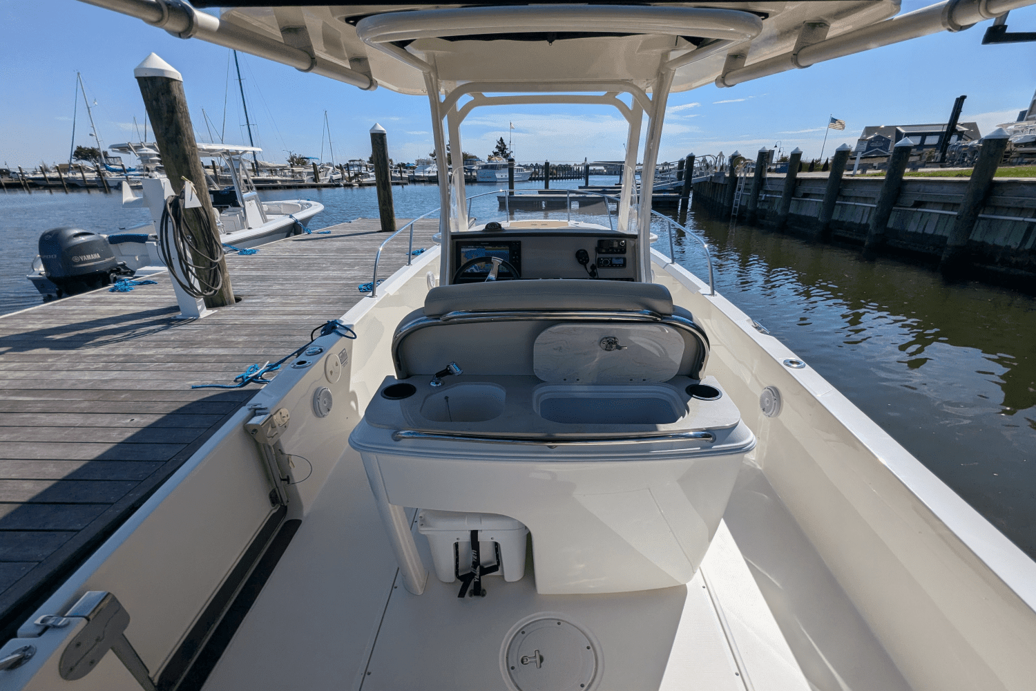 2017 Boston Whaler 27 DAUNTLESS Image Thumbnail #19