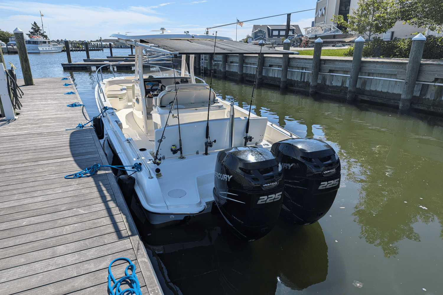 2017 Boston Whaler 27 DAUNTLESS Image Thumbnail #12