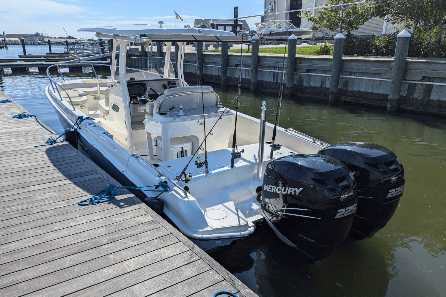 2017 Boston Whaler 27 DAUNTLESS Image Thumbnail #13