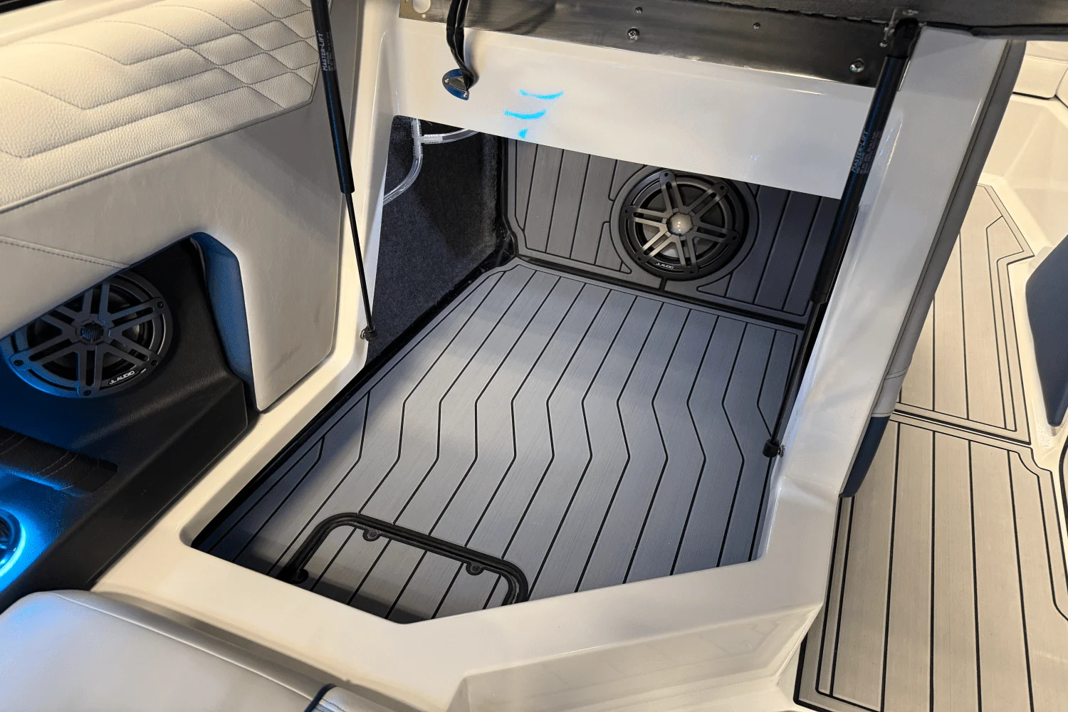 2025 Nautique Super Air Nautique S21 Image Thumbnail #40