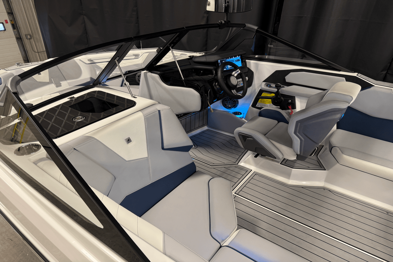 2025 Nautique Super Air Nautique S21 Image Thumbnail #7