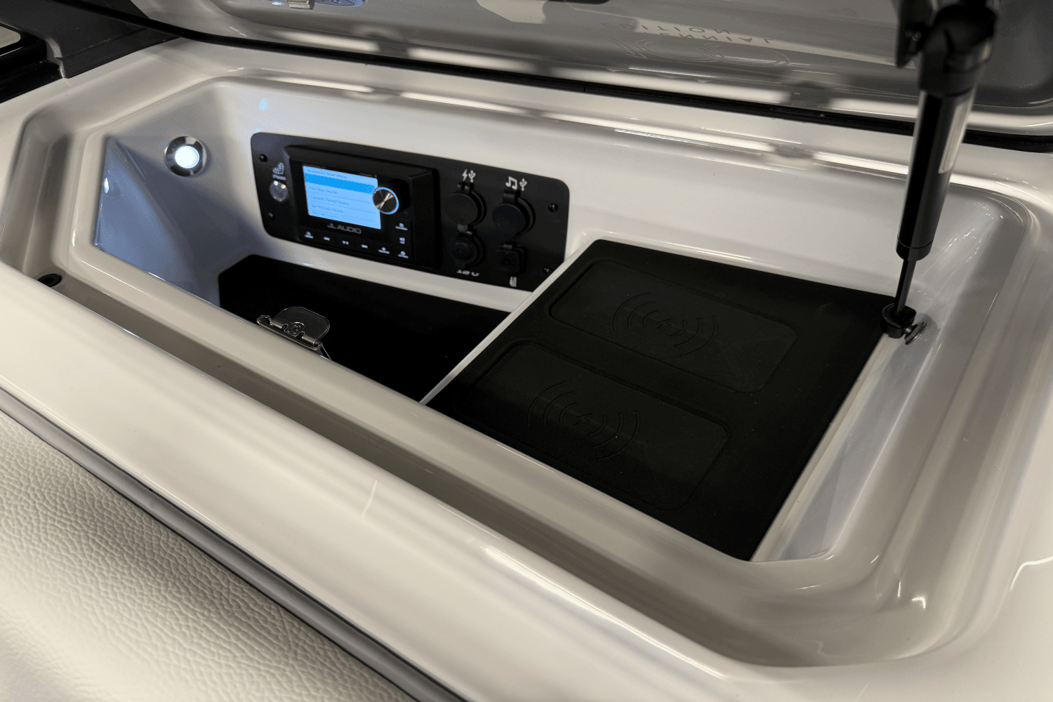 2025 Nautique Super Air Nautique S21 Image Thumbnail #43