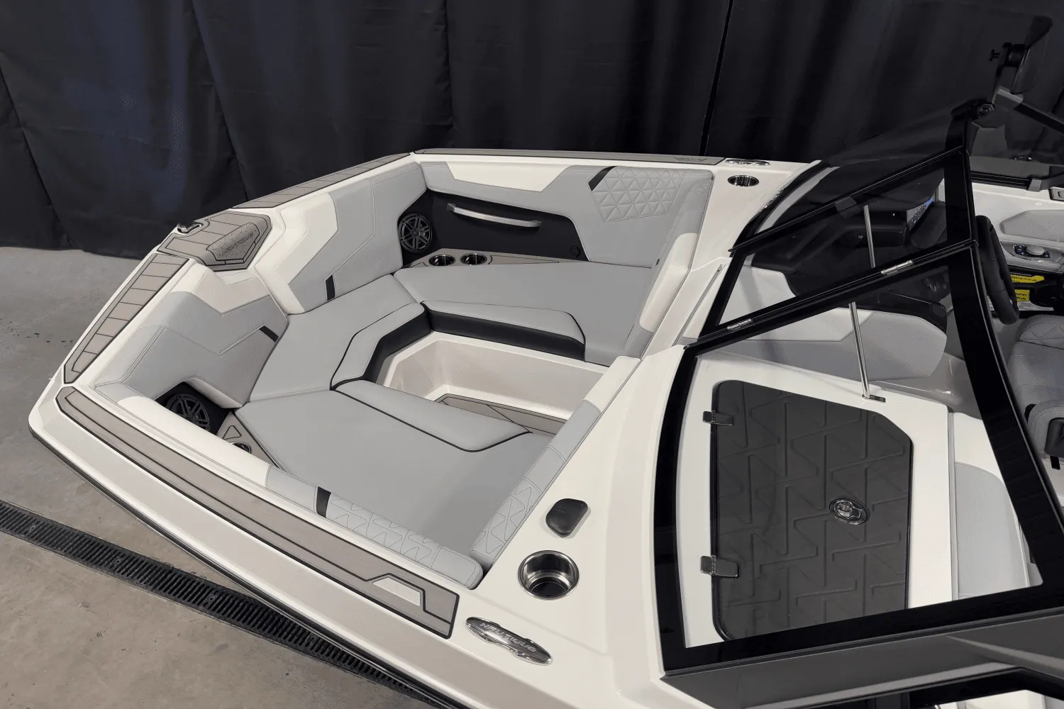 2025 Nautique Super Air Nautique GS22 Image Thumbnail #17