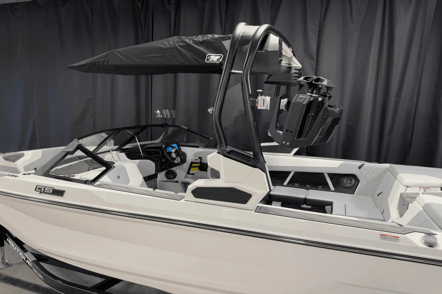 2025 Nautique Super Air Nautique GS22 Image Thumbnail #9
