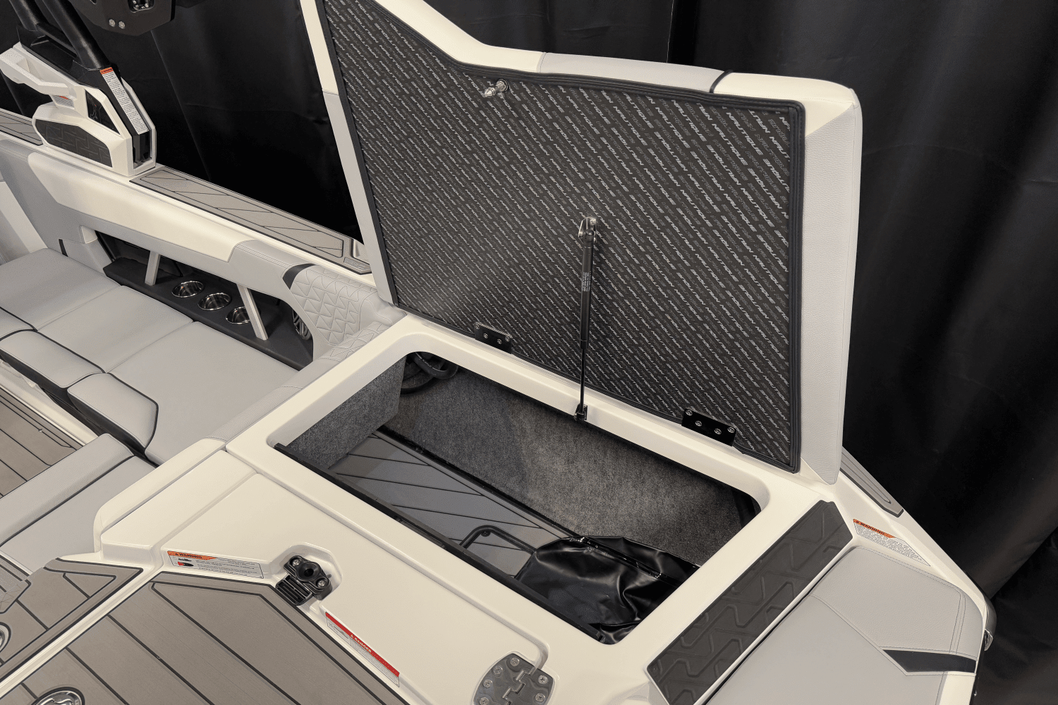 2025 Nautique Super Air Nautique GS22 Image Thumbnail #37