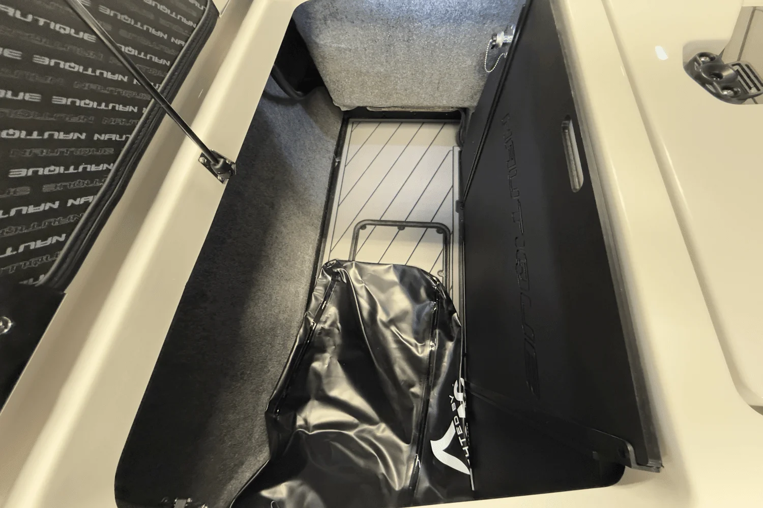 2025 Nautique Super Air Nautique GS22 Image Thumbnail #35