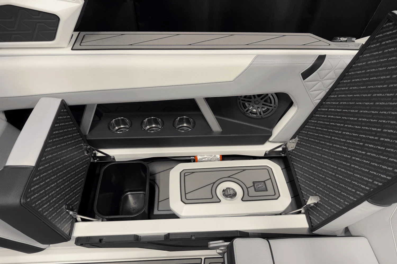 2025 Nautique Super Air Nautique GS22 Image Thumbnail #53