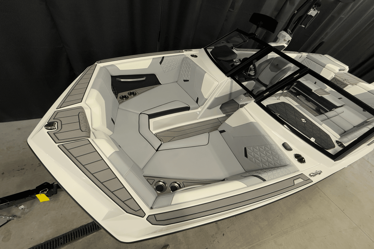 2025 Nautique Super Air Nautique GS22 Image Thumbnail #19