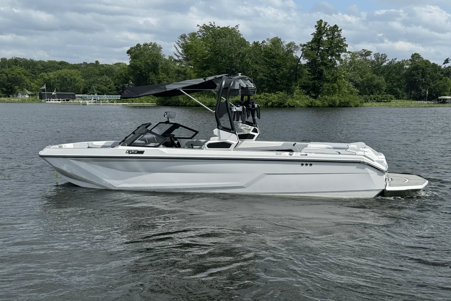 2025 Nautique Super Air Nautique GS22 Image Thumbnail #3