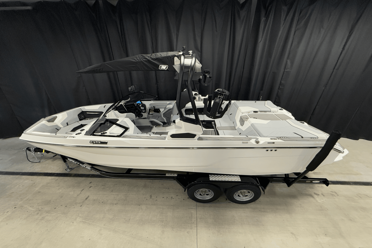 2025 Nautique Super Air Nautique GS22 Image Thumbnail #6