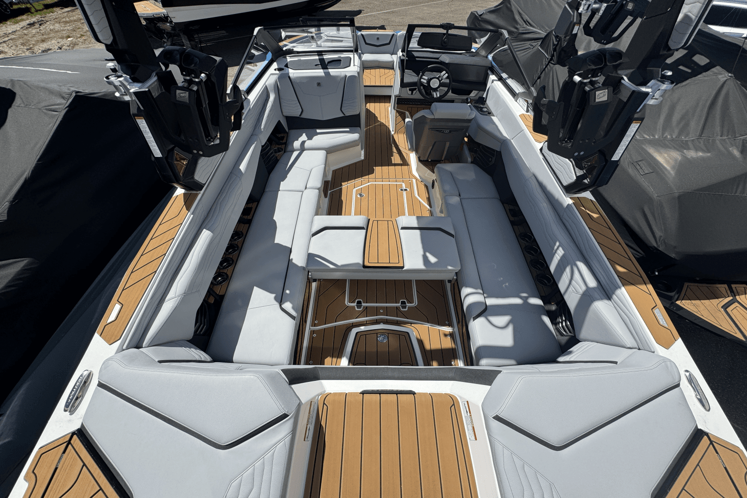 2025 Nautique Super Air G25 Image Thumbnail #17