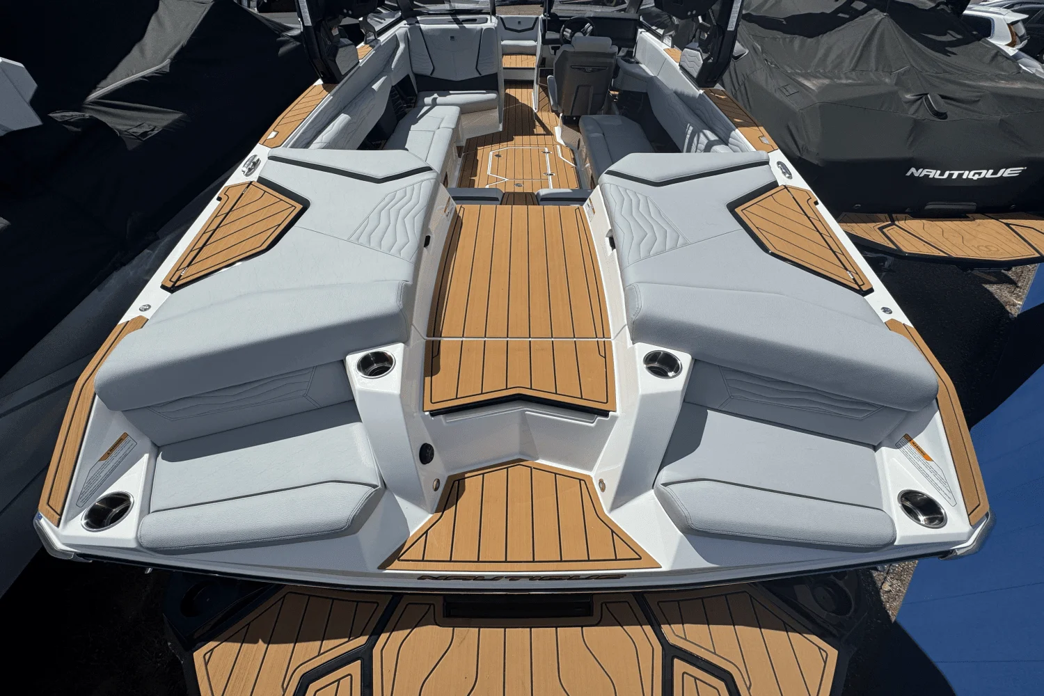 2025 Nautique Super Air Nautique G25 Image Thumbnail #9