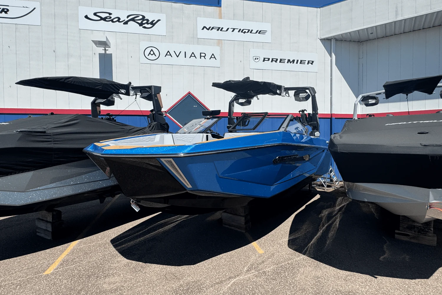 2025 Nautique Super Air Nautique G25 Image Thumbnail #1