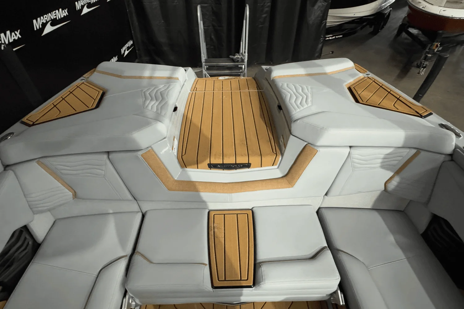 2025 Nautique Super Air Nautique G23 Image Thumbnail #11